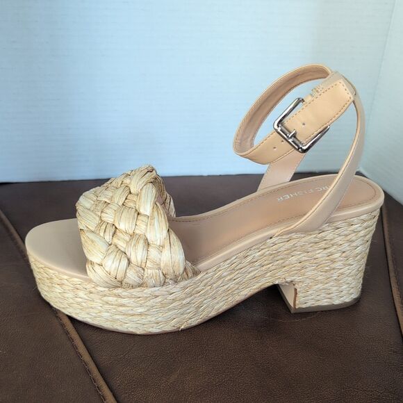 Marc Fisher Steel Platform Sandal, Women's Size 10M, Light Natural New - Picture 2 of 15